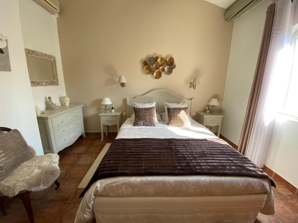 Mas Beau Soleil & Spa Cottages De Charme Avec Jacuzzi&Jardin Prives แซ็งต์-เรมีย์-เดอ-โพรวองซ์ ภายนอก รูปภาพ
